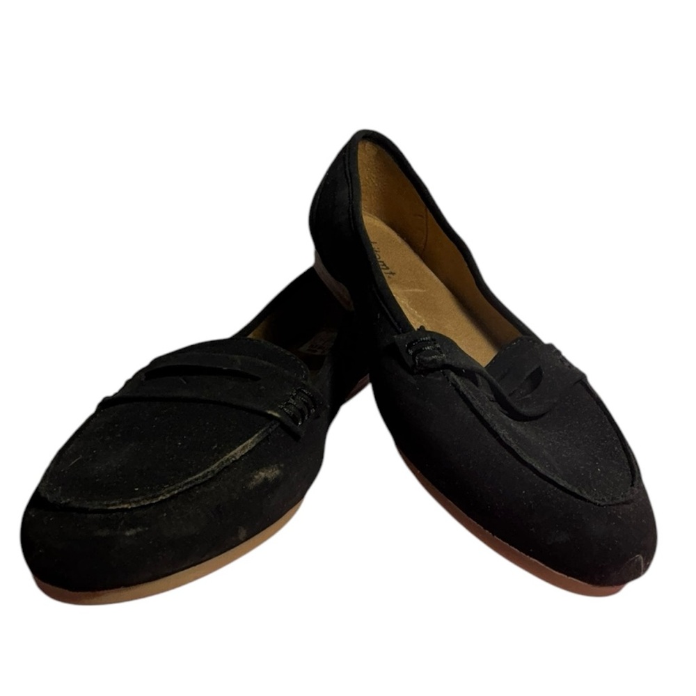 Black Suede Slip-On Flats with Rounded Toe. 8W.Worn couple times.